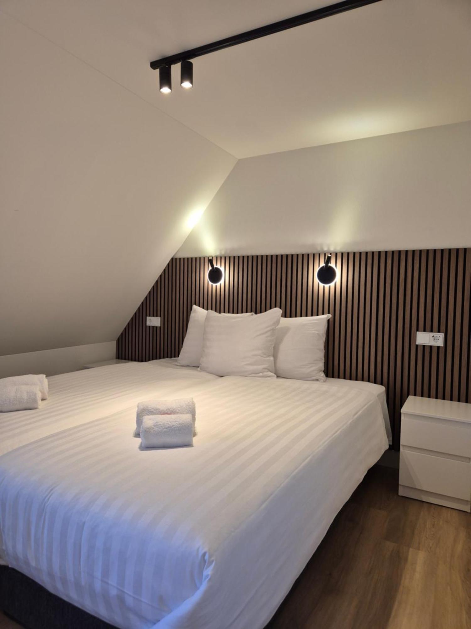 Hotel Den Burg - Digital Access المظهر الخارجي الصورة