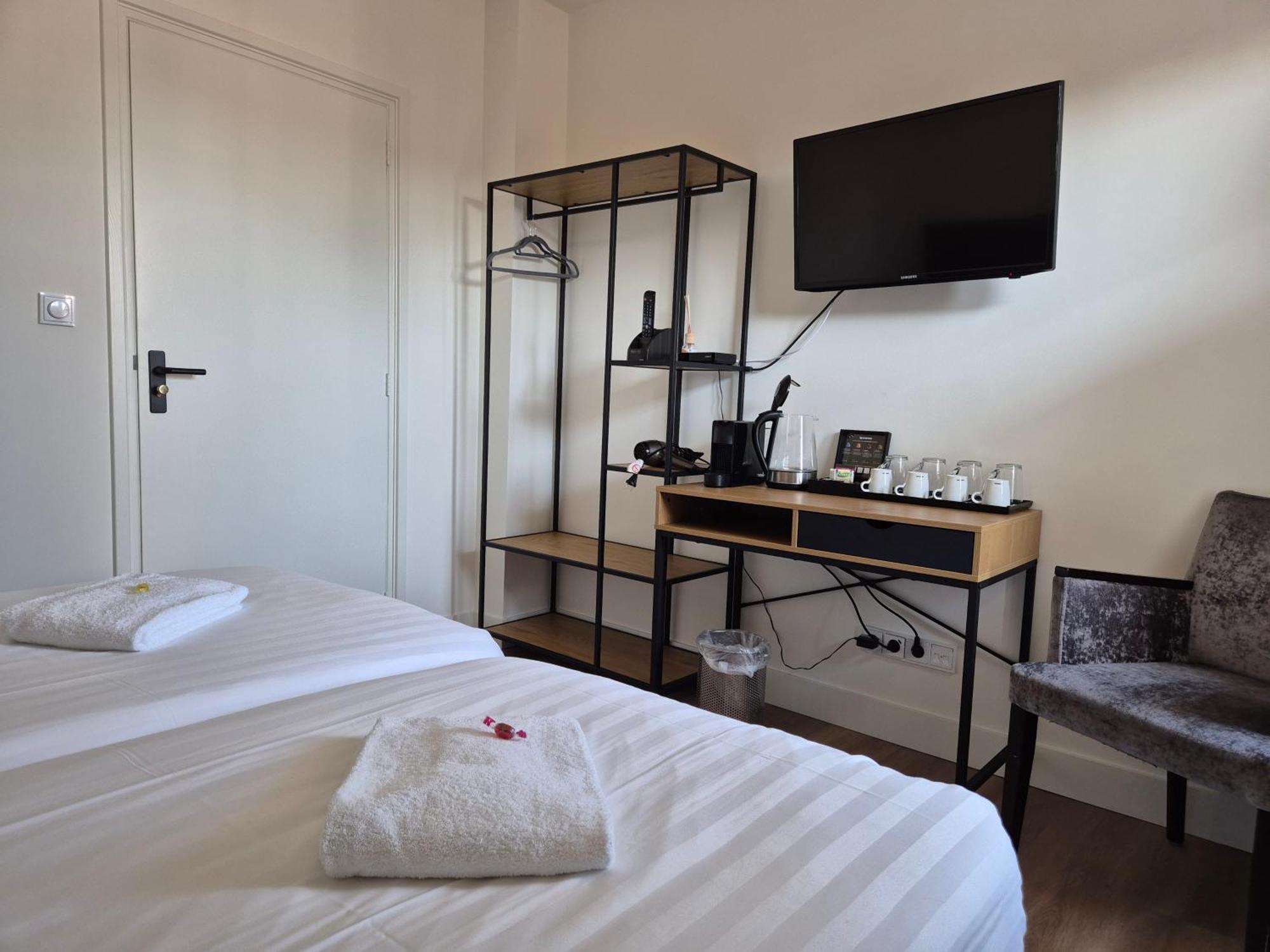 Hotel Den Burg - Digital Access المظهر الخارجي الصورة