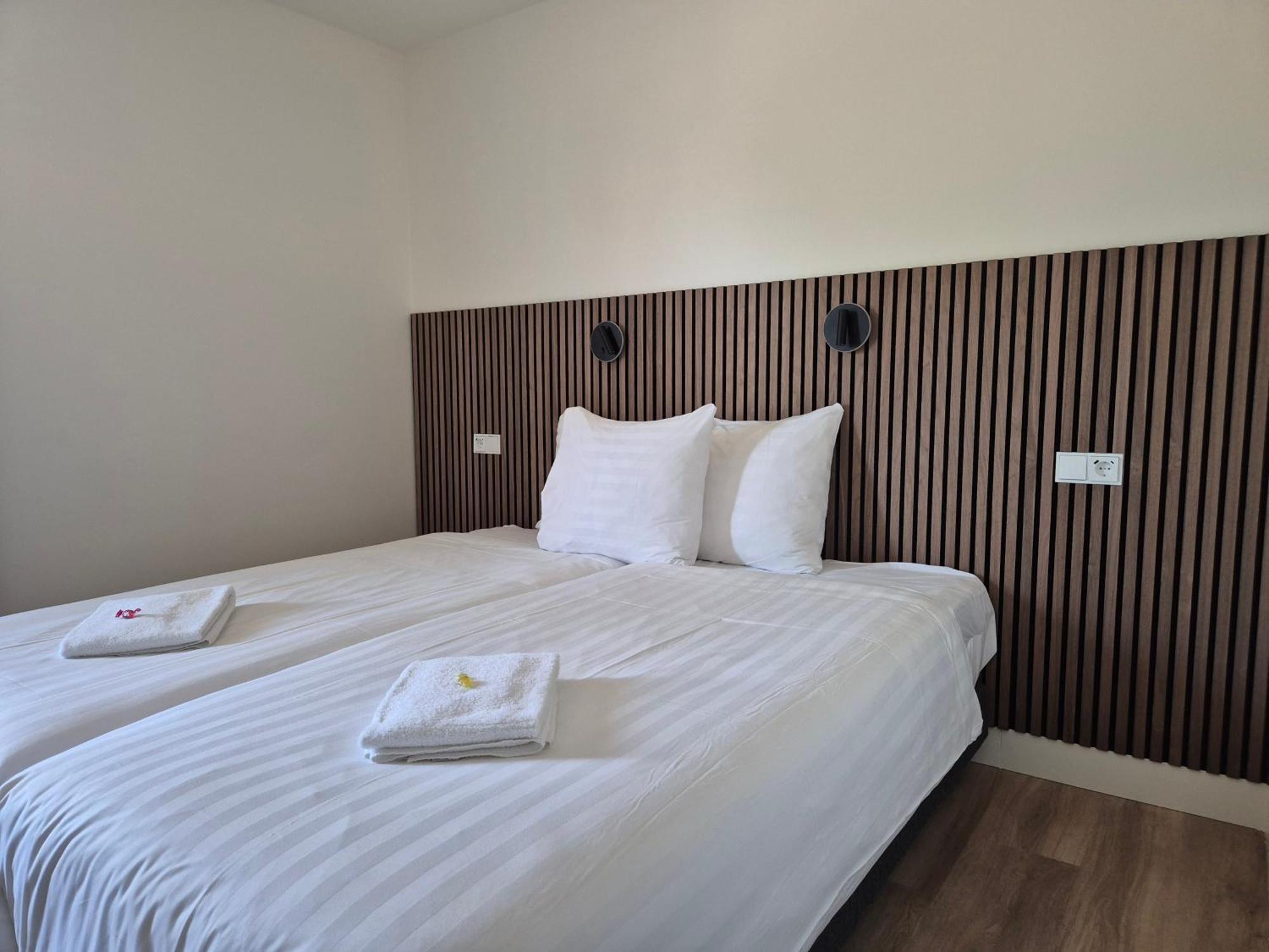 Hotel Den Burg - Digital Access المظهر الخارجي الصورة